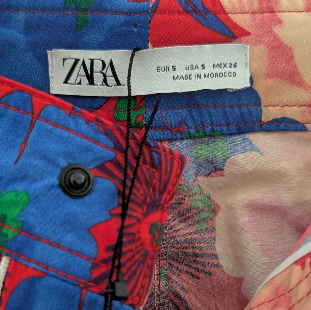 ZARA Bold Floral Cropped Cargo Ankle Pants Size S High Waist Pink Red Blue NWT - Picture 11 of 16